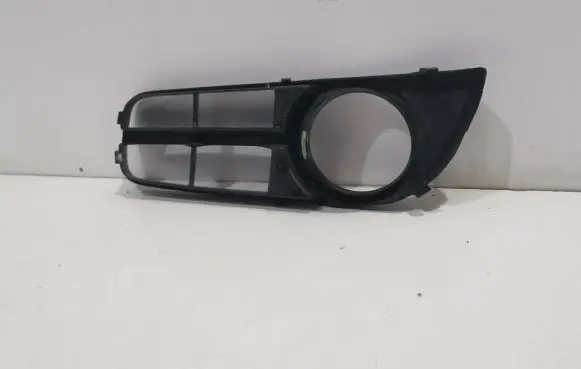 Skoda Fabia Mk1 (6Y) Front bumper lower grill 0010112703620