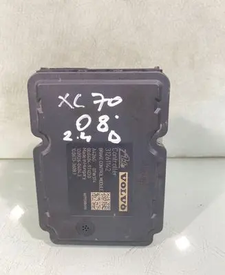 Volvo XC70 ABS Pump 31261142 6079130049a 7g9n2c405ac