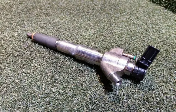 Renault Master III Fuel injector 166009567R HMLGT5690R
