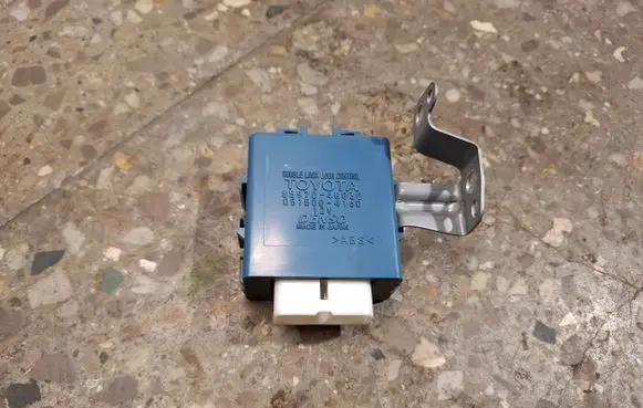 Door central lock control unit/module