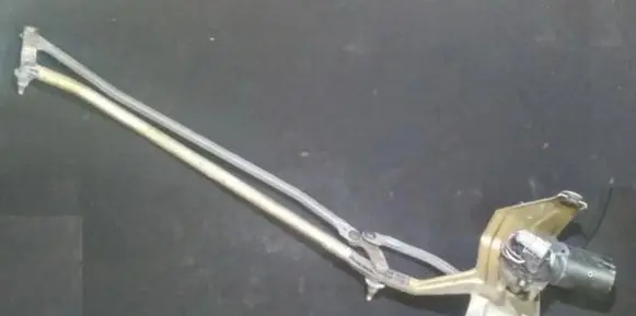 Renault 19 Front wiper linkage and motor 7700778795 3397020206