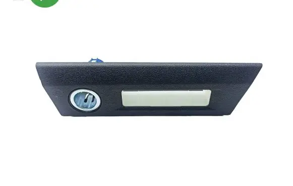 Audi A1 USB socket connector 82C863617 82C8636174PK 1074200001