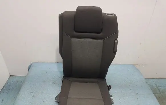 Ford Fiesta Second row seats 