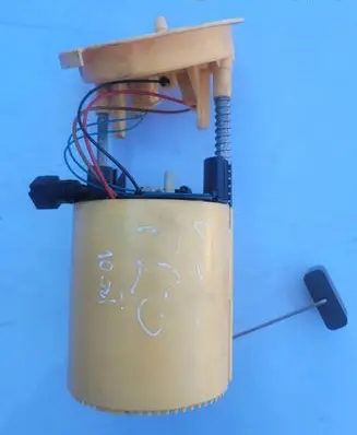 BMW 3 E90 E91 In-tank fuel pump 7190943