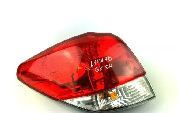 Subaru Legacy Rear/tail lights 22020067