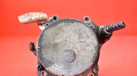 Saab 9-3 Ver2 Vacuum pump 55188660