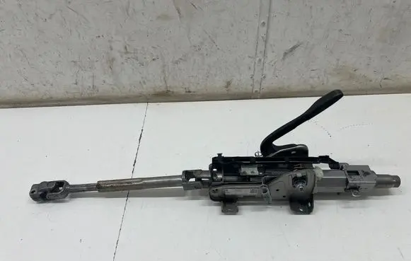 Audi Q3 F3 Steering wheel axle 5Q2419512H