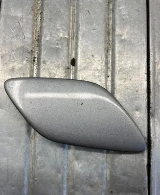 BMW 3 E92 E93 Headlight washer spray nozzle cap/cover 7158750