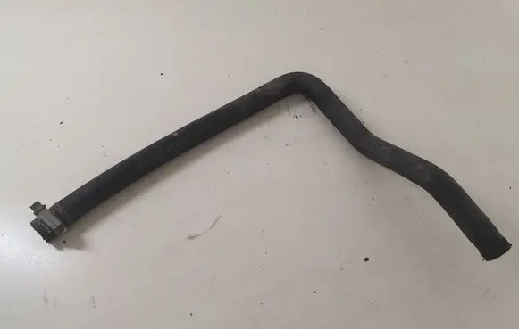 Audi A8 S8 D2 4D Engine coolant pipe/hose 4D1819373