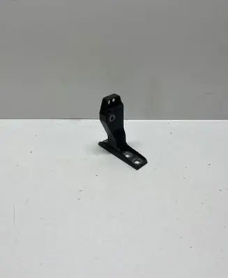 Audi Q7 4M Front bumper mounting bracket 4M0807333
