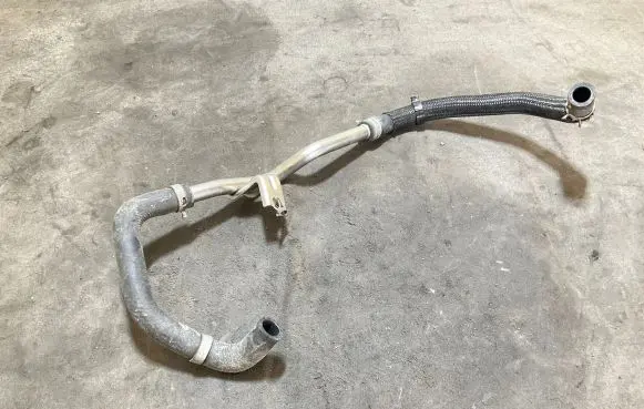 Lexus RX 450H Engine coolant pipe/hose