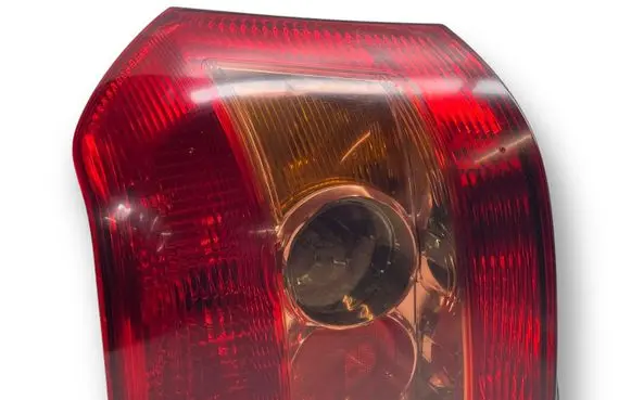 Toyota Corolla E120 E130 Rear/tail lights 8166002301 6618390 V259AL