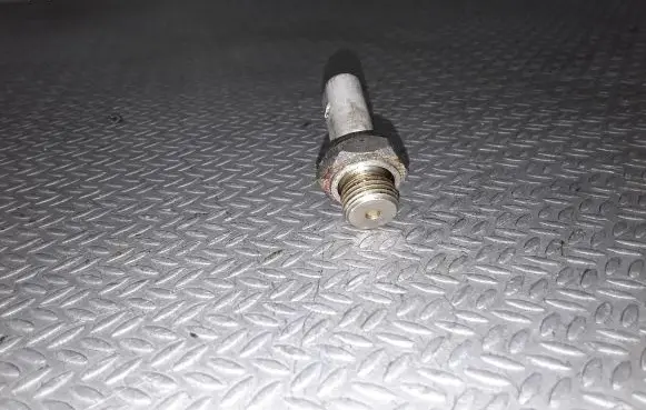 Skoda Fabia Mk1 (6Y) Oil pressure sensor 