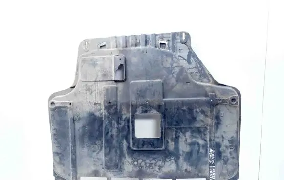 Ford Fiesta Engine splash shield/under tray 8A616M001AG