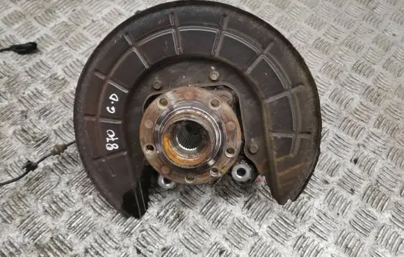 Jeep Cherokee Rear wheel hub