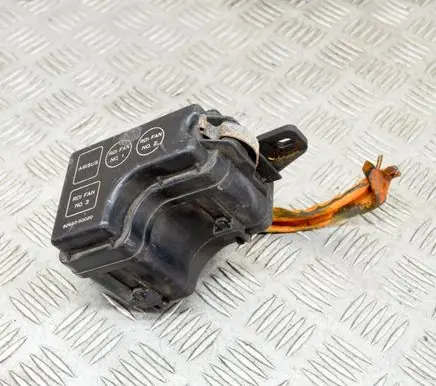Lexus LS 430 Fuse box set 6581PPT