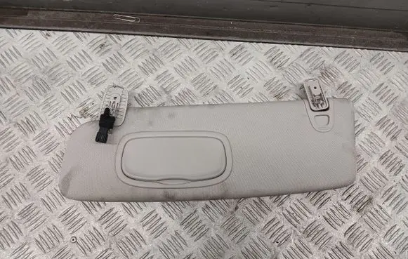 Chrysler Pacifica Sun visor 05108114AA