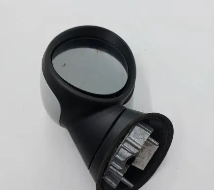 Mini Cooper Countryman R60 Front door electric wing mirror