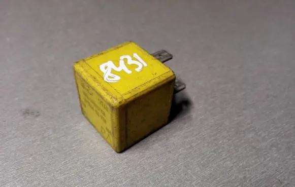 Ford Scorpio Other relay 81AG14N089CA V23134K6X38