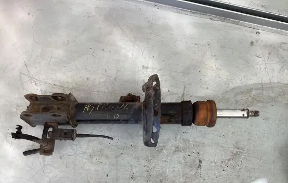 Opel Astra H Front shock absorber/damper