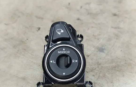 Hyundai i40 Wing mirror switch 39R4801230