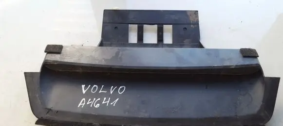 Volvo S80 Third/center stoplight