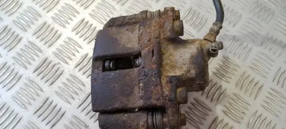 Renault Megane I Front brake caliper