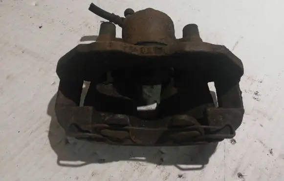 Mazda 3 I Front brake caliper 64U 813