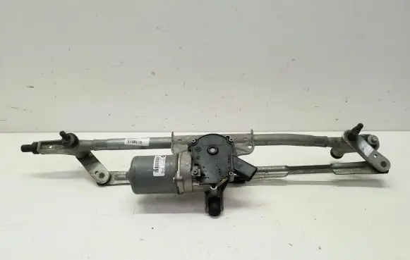 Chrysler Town & Country V Front wiper linkage and motor W000011423 05113043AB