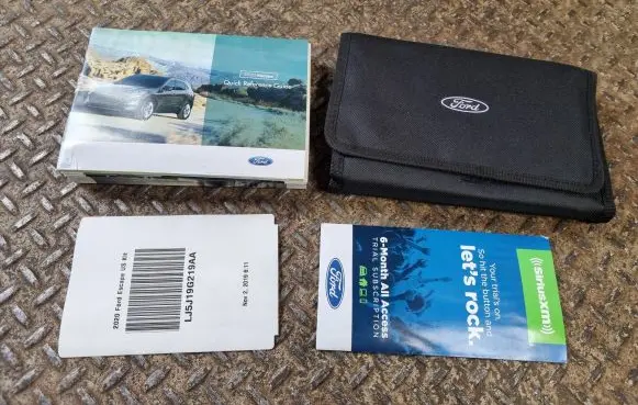 Ford Escape IV Owners service history hand book 