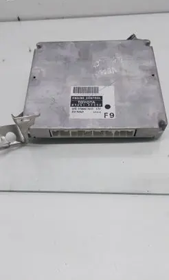 Toyota Avensis T250 Engine control unit/module 1758007612 896610F090 MB1758007612