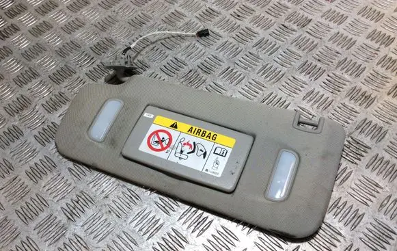 Opel Mokka Sun visor
