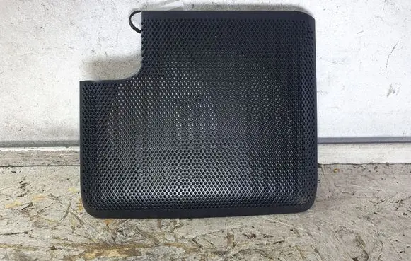 Side speaker trim/cover