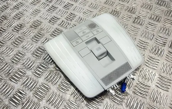 Mercedes-Benz E W212 Front seat light A2129060800 A2129028900 A2129060200