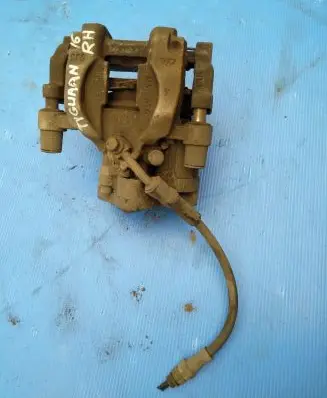Volkswagen Tiguan Rear brake caliper 3Q0615406