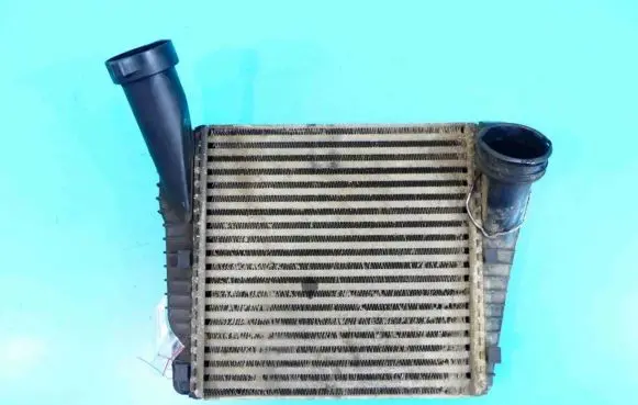 Volkswagen Touareg I Intercooler radiator IMPRK1017764