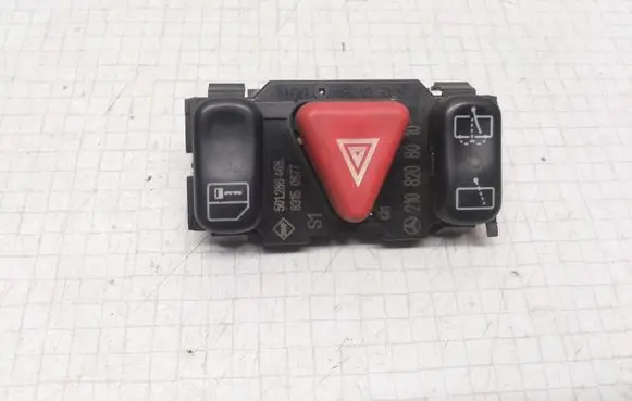 Mercedes-Benz C W202 Hazard light switch 2108208010 83150877