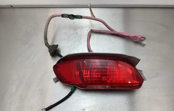 Lexus RX 330 - 350 - 400H Rear fog light E138568