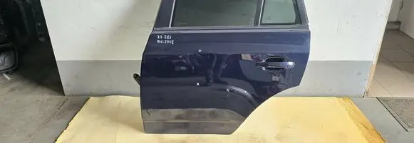 BMW X3 E83 Rear door
