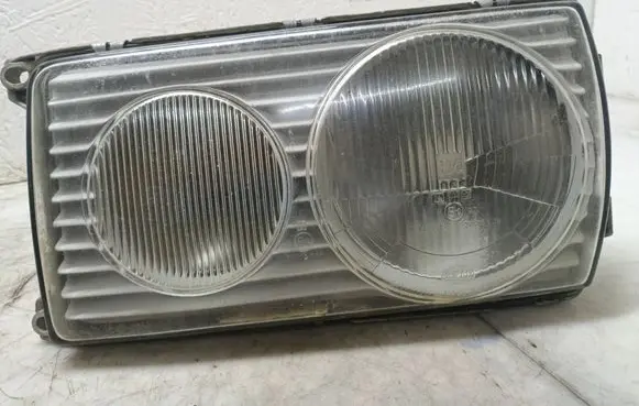 Mercedes-Benz W123 Headlight/headlamp 24425R20 24425R7 24425R19