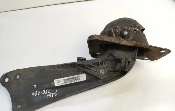 Volkswagen Jetta VI Rear upper control arm/wishbone