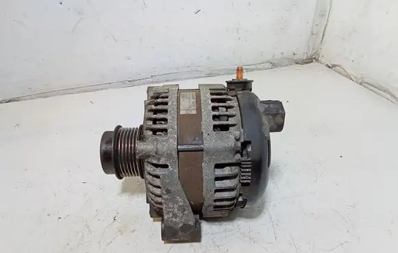 Jaguar XF X250 Generator/alternator 8X2310300CB