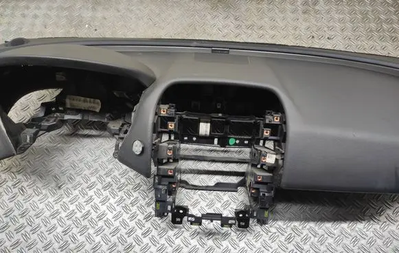 Jaguar XE Dashboard GX7304320APIA07