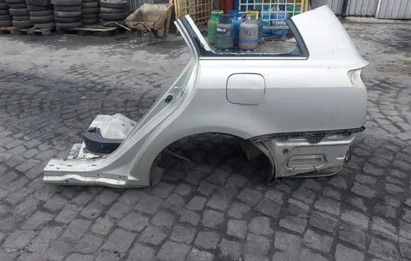 Rear quarter panel