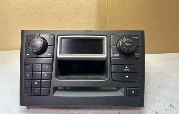 Volvo XC90 Radio/CD/DVD/GPS head unit 8673514 4970 03W04