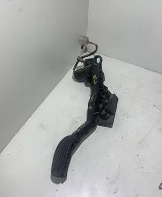 Volvo 850 Accelerator throttle pedal 9157837 9169017