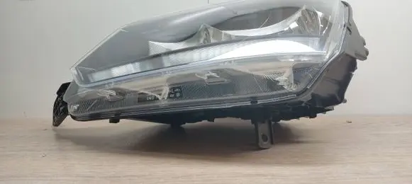Skoda Yeti (5L) Headlight/headlamp 5L1941015D 34933494 030128620100