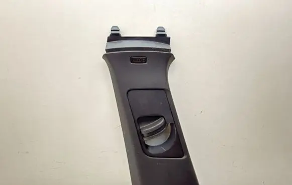 Volkswagen Golf VIII (B) pillar trim (bottom) 5H0868309