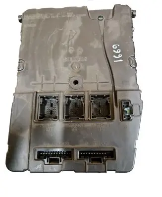Renault Megane II Comfort/convenience module 8200780021