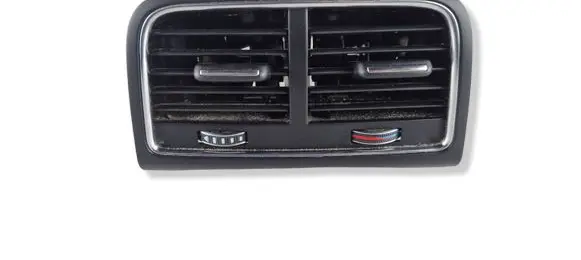 Rear air vent grill